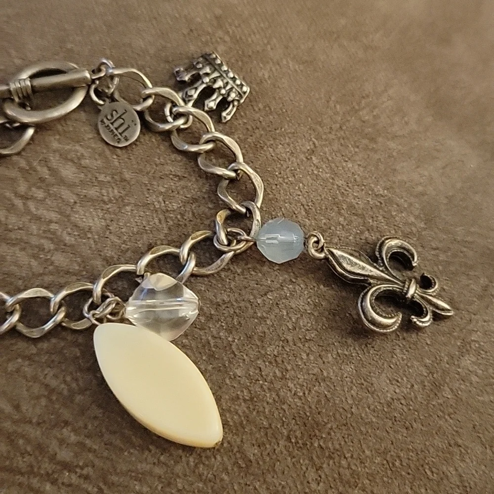 3/$30 SHI BY JOURNEYS Crest Fleur De Lis Crown Charm Castlecore Bracelet